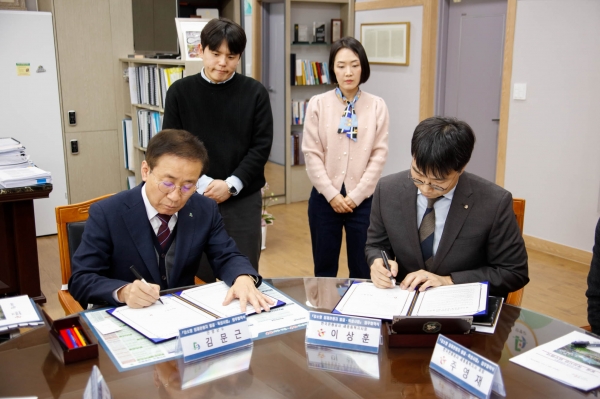 �ܾ� �´ް����� ������ ��������� ��� ���� ����