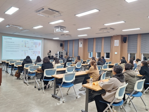 ��õ��������û ���� ������ ��ȭ�� ���� ���� �кθ�  ����