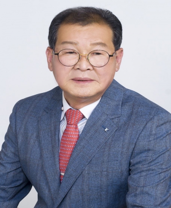 �ּ�ö �ܾ籺 �����ű� ���ǿ� �����ĺ� ���