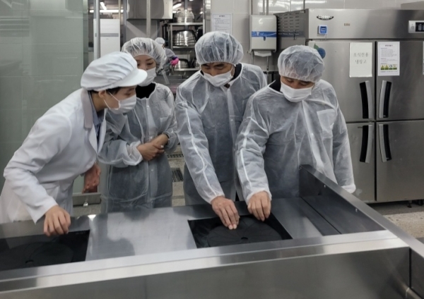 �ܾ米������û �����ϰ� ������ �б��޽� ȯ�� ����