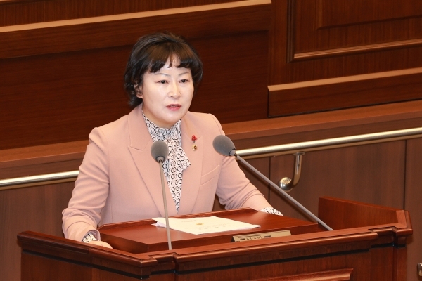 ����� �ǿ� ������� �뵿�������� �������ʾ� ��ǥ ����